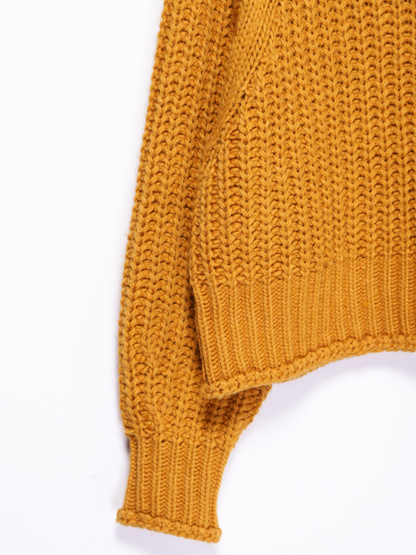 Свитер H&M модель 0662948_гірчичний Фото