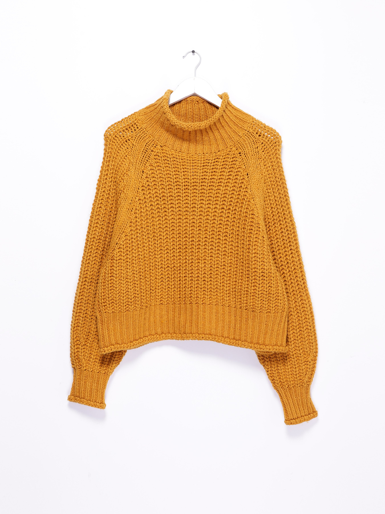 Свитер H&M модель 0662948_гірчичний Фото