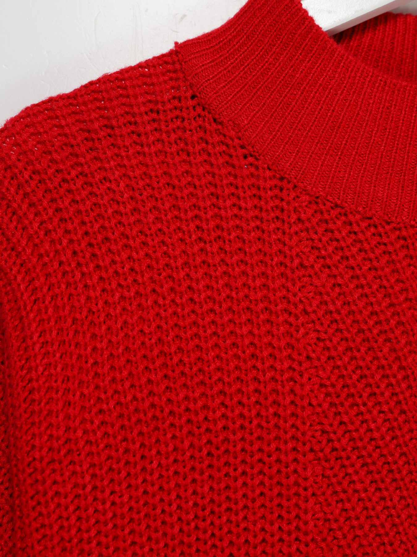 Свитер H&M модель 0672748_червоний Фото