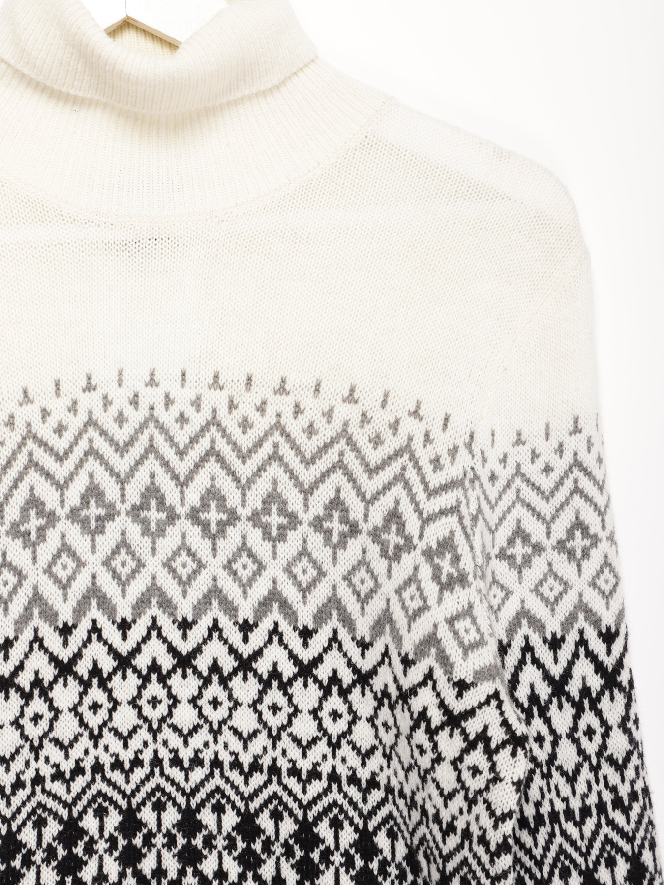 Свитер H&M модель 0800524_комб. Фото