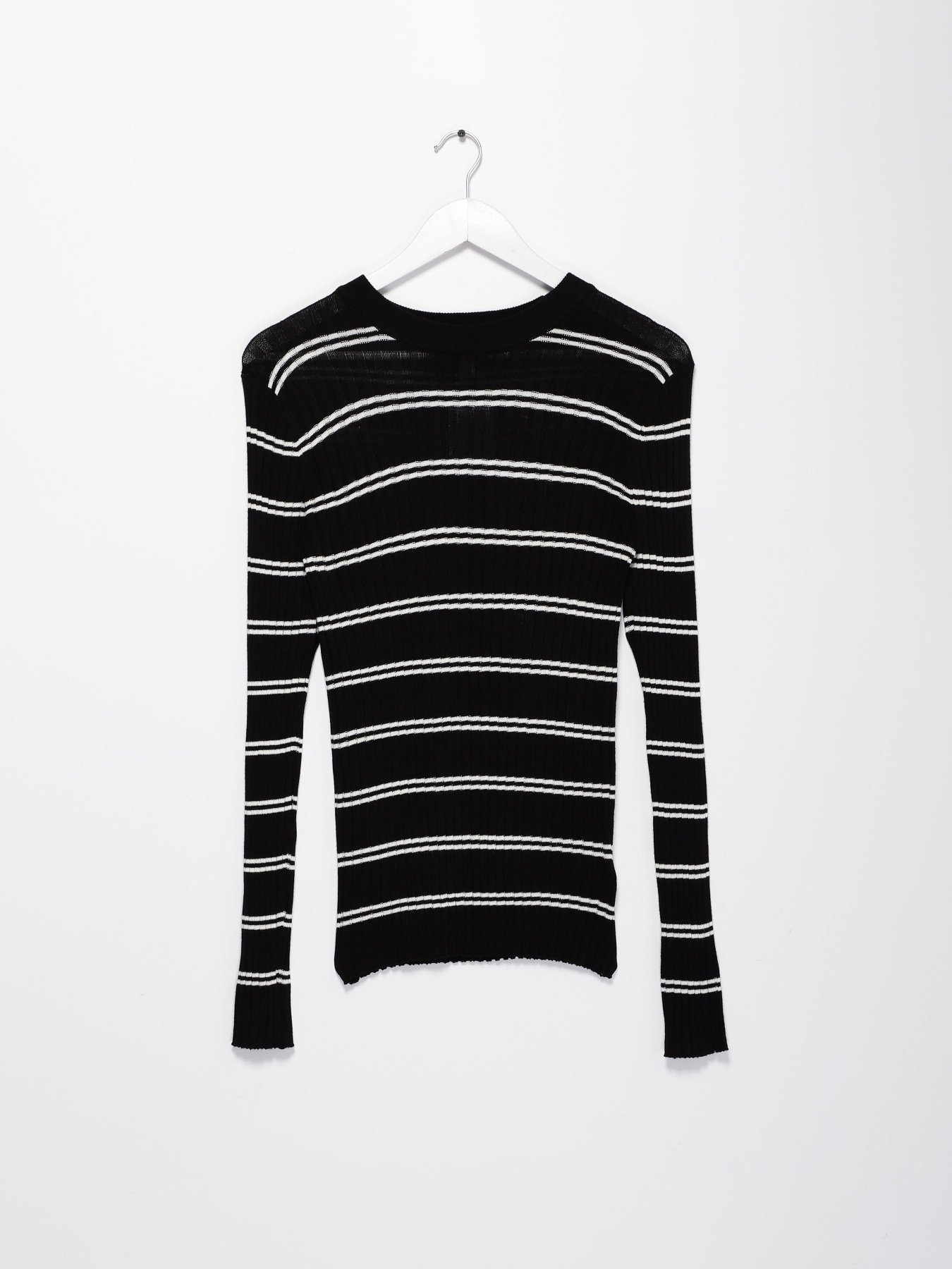 Джемпер H&M модель 08020231_чорний з білим Фото