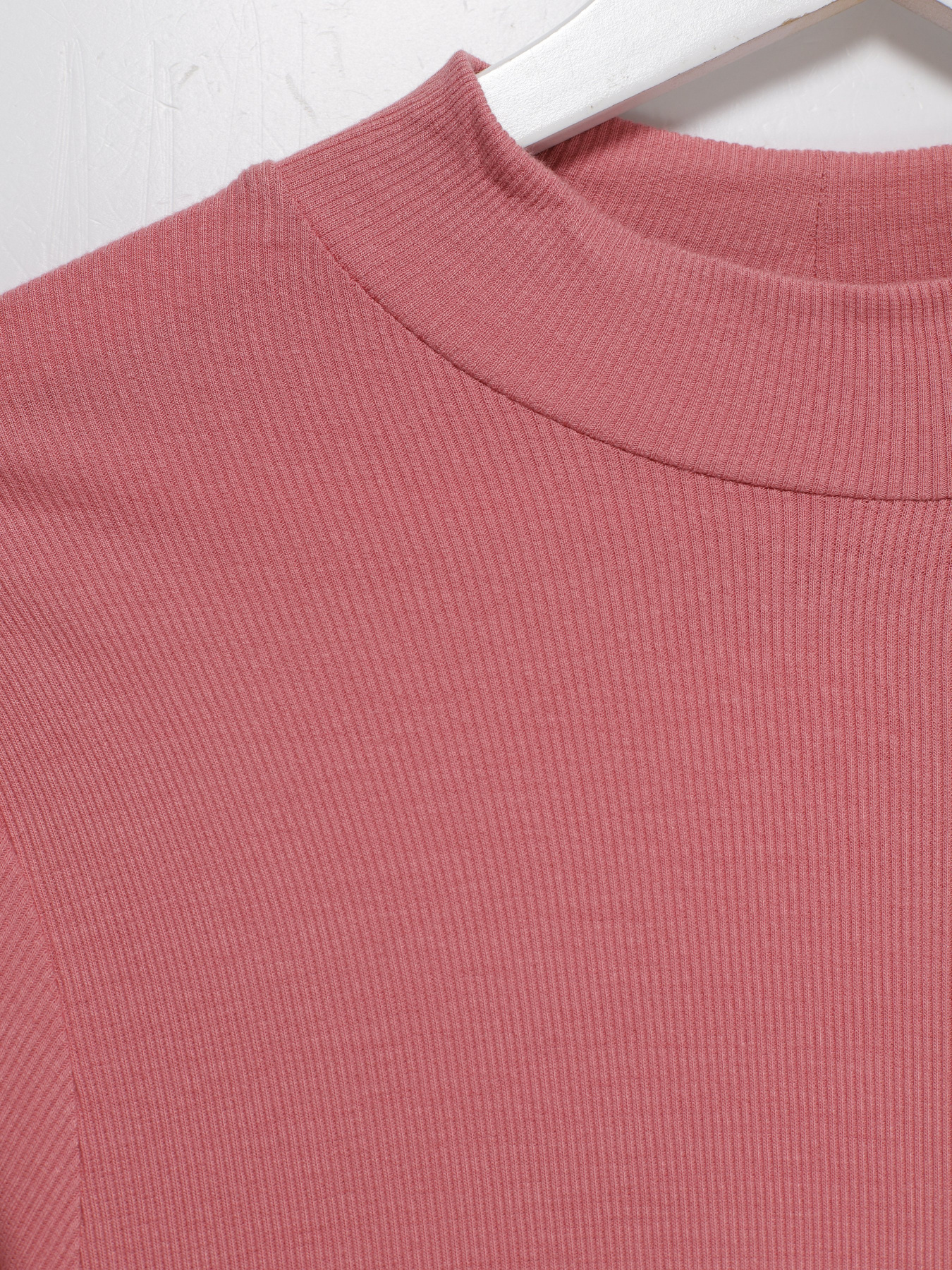 Водолазка H&M модель 0818754_рожевий Фото