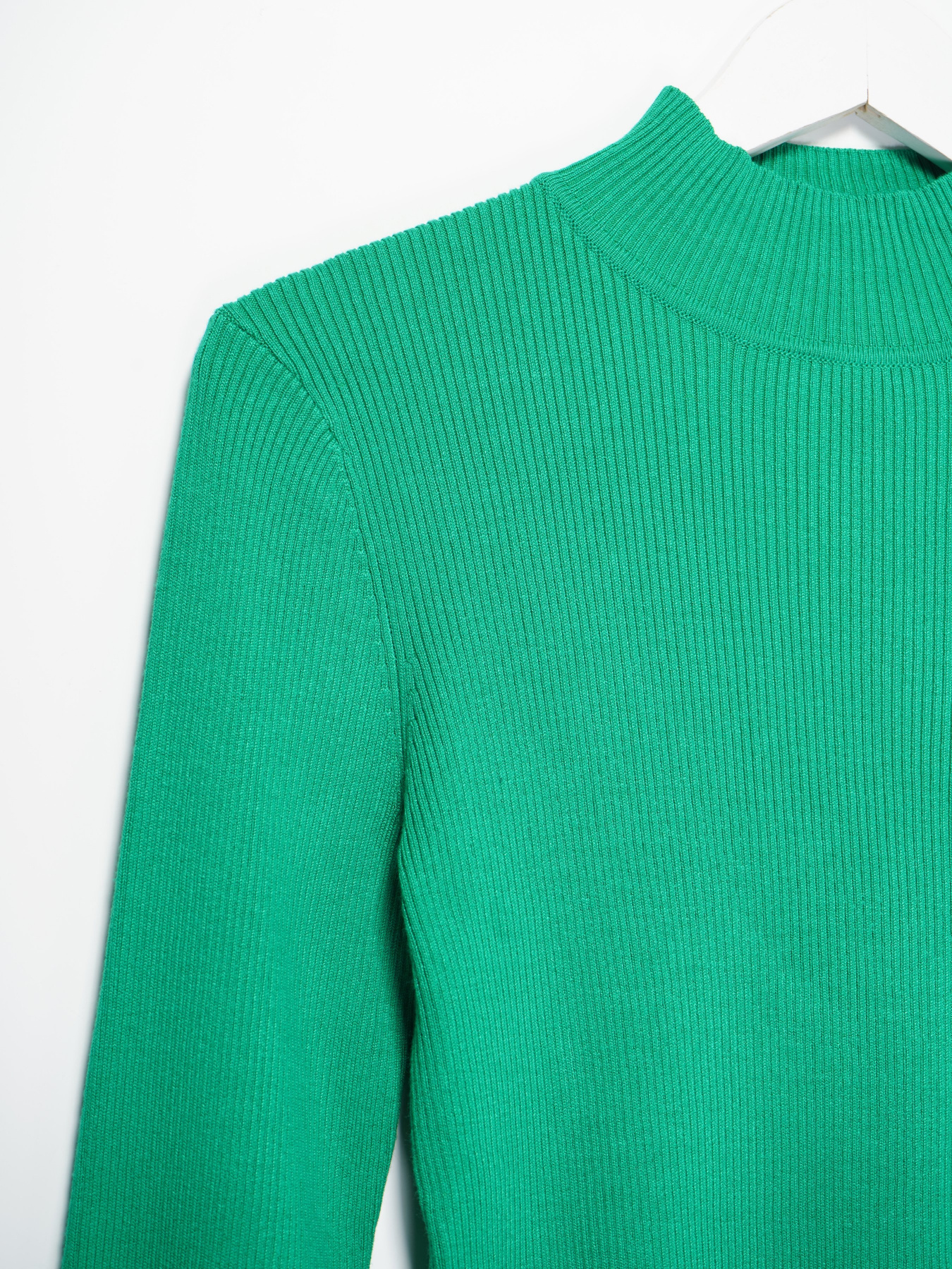 Водолазка H&M модель 0819423_зелений Фото