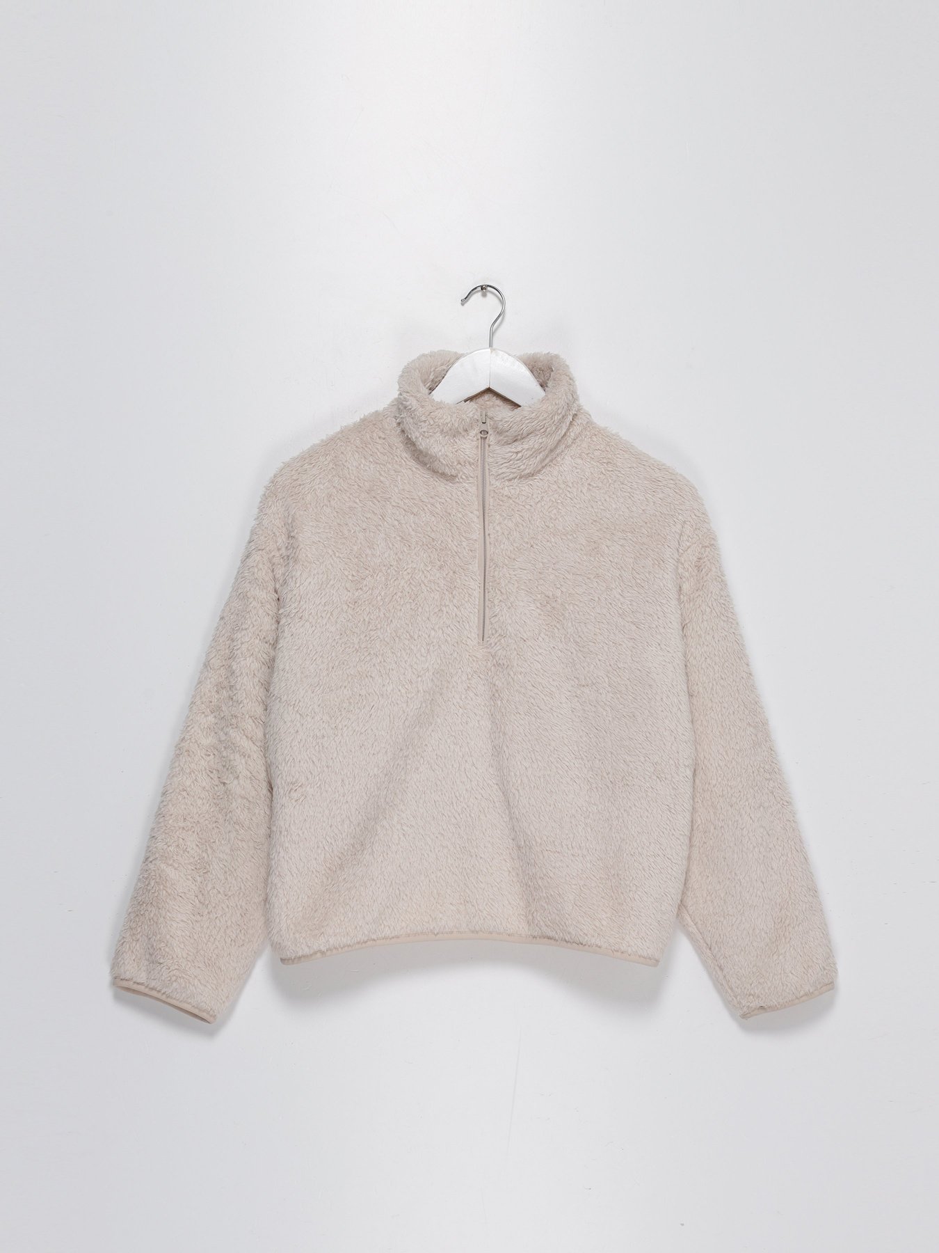 Свитшот H&M модель 0865938_с.бежевий Свитшот H&M модель 0865938_с.бежевий Фото