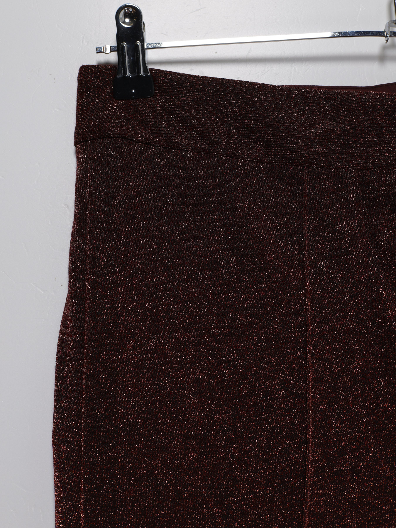 Брюки повседневные H&M модель 0909073_т.бордовий Фото