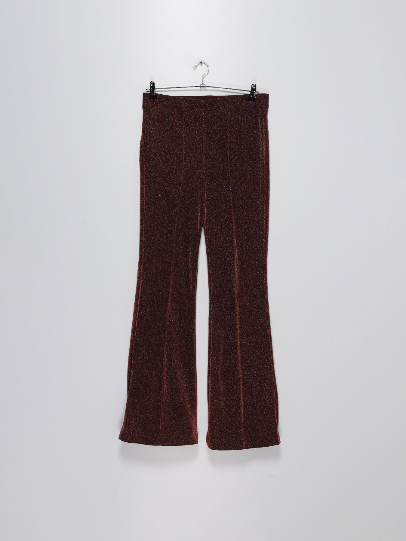 Брюки повседневные H&M модель 0909073_т.бордовий Фото