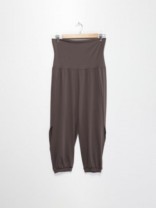 Повседневные штаны H&M модель 0112222_с.коричневий Фото