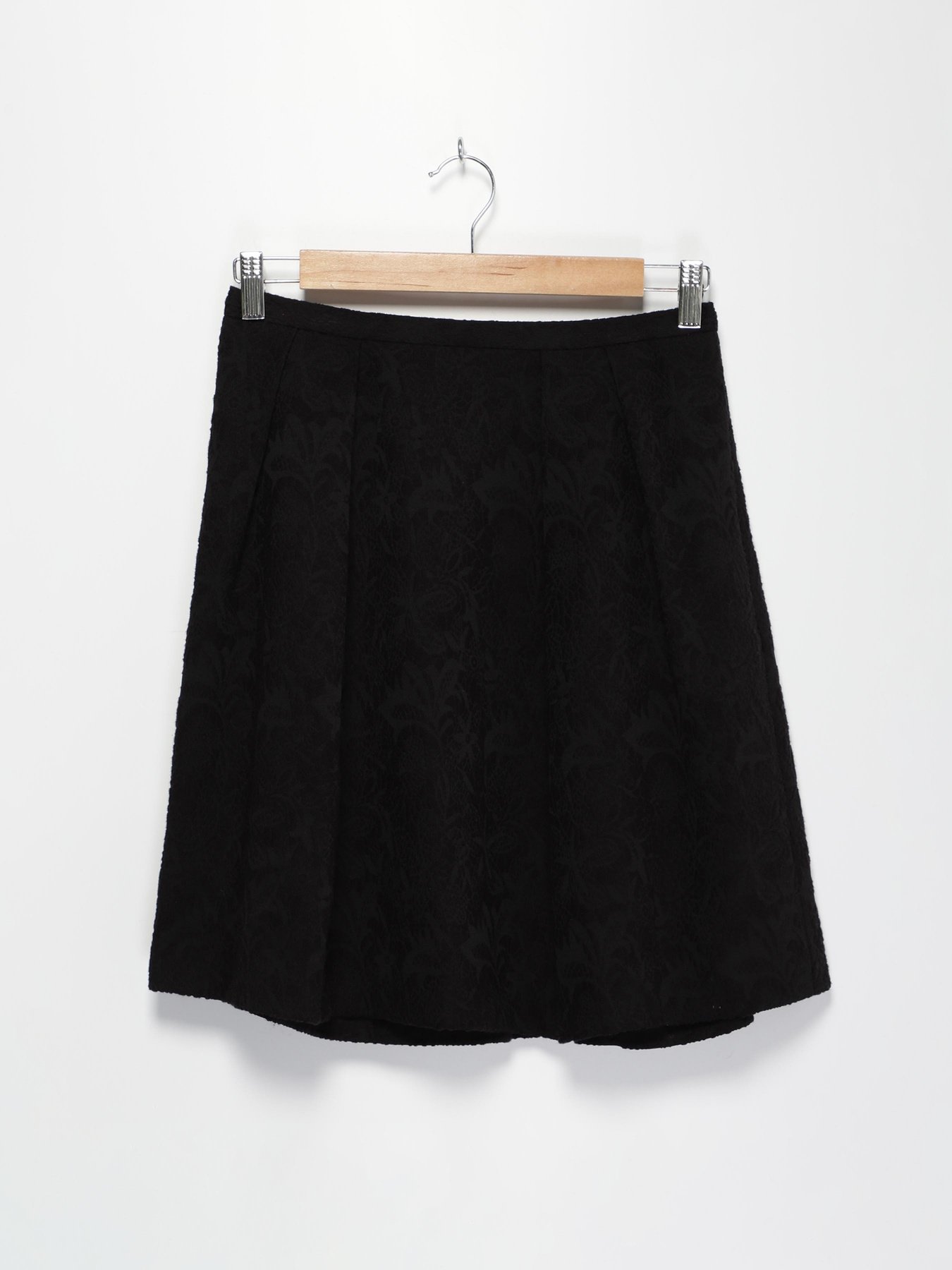 Юбка мини H&M модель 0313131_чорний Фото