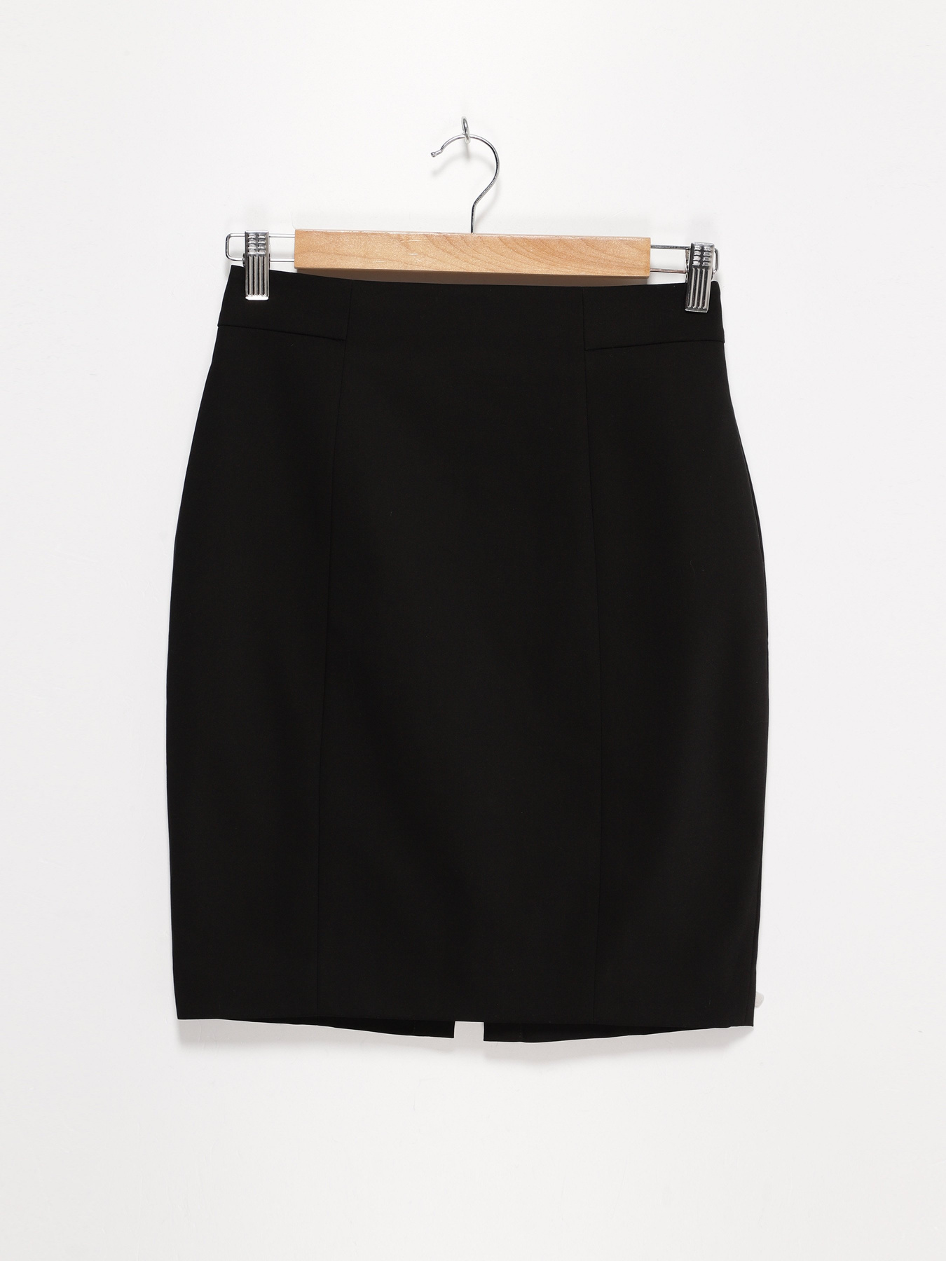 Спідниця міні H&M модель 0353088_чорний Фото