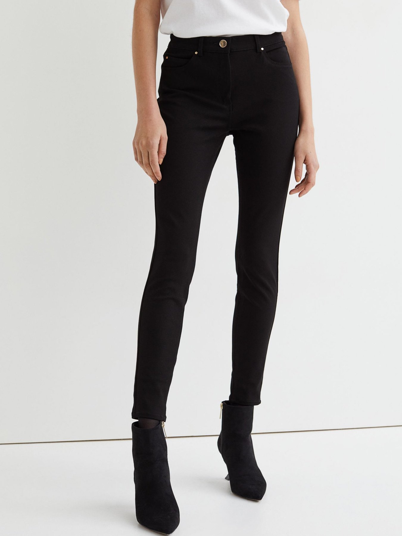 Повсякденні штани H&M модель 0578476_чорний Фото