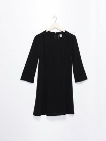 Платье мини H&M модель 03895941_чорний Фото