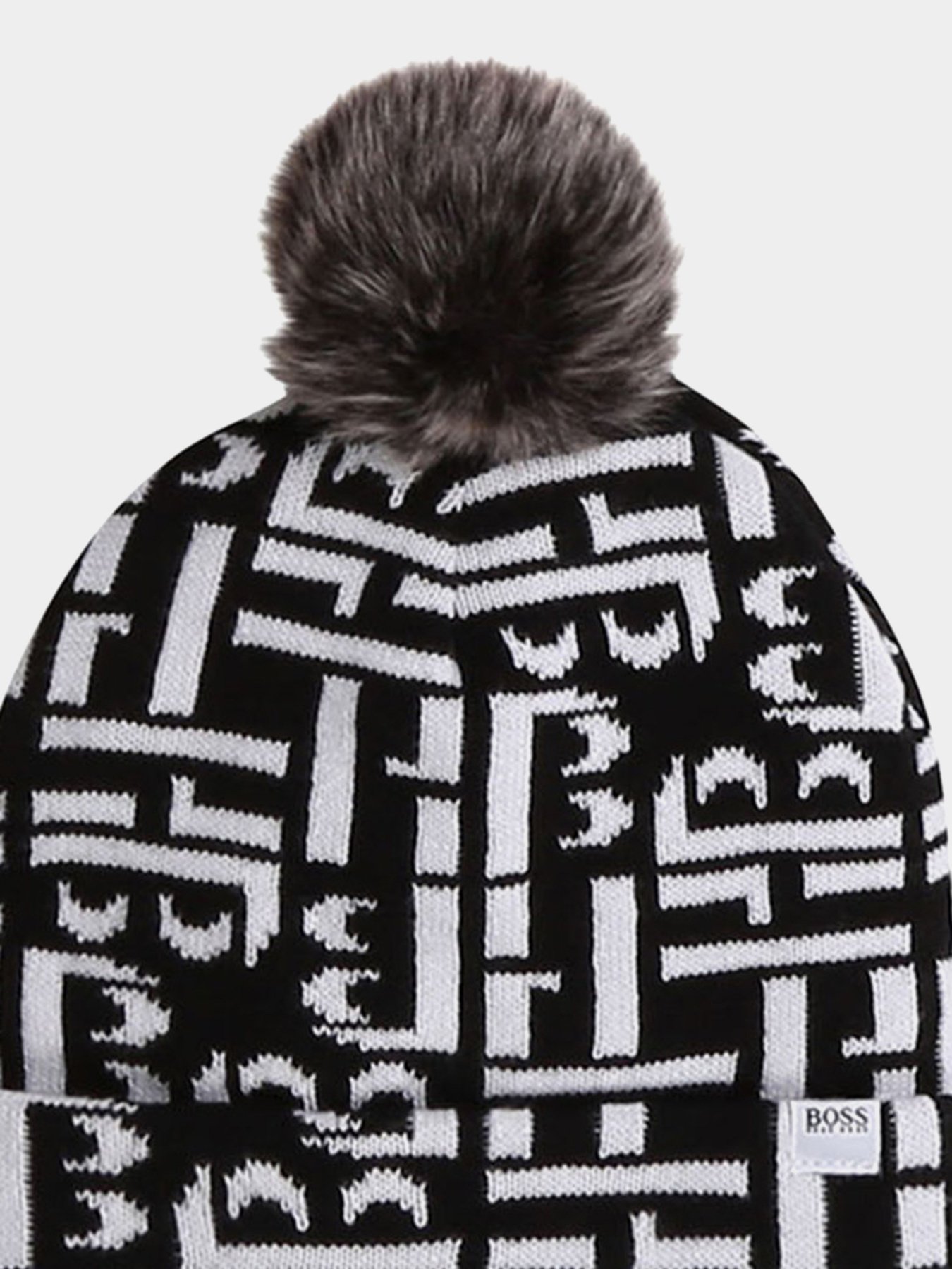 Шапка Boss модель J01112/09B Шапка Boss модель J01112/09B Фото