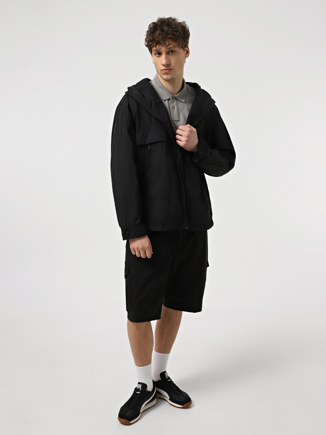 Демісезонна куртка Boss модель 50530279-001 Фото