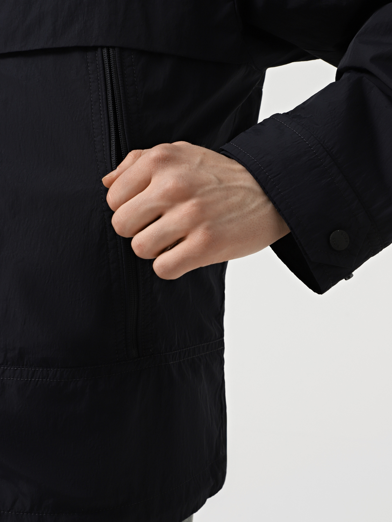 Демисезонная куртка Boss модель 50530279-404 Демисезонная куртка Boss модель 50530279-404 Фото