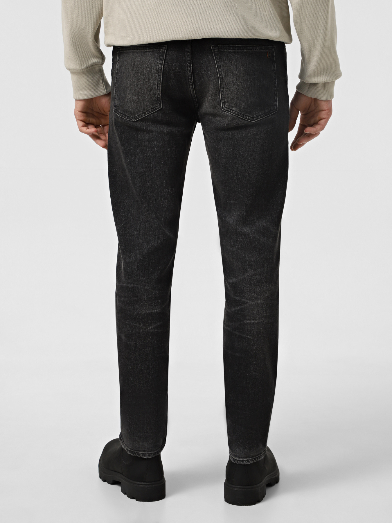 Зауженные джинсы Boss модель 50534701-020 Фото