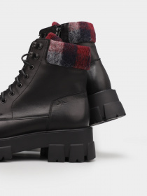 Ботинки IKOS модель 7015-1B Фото