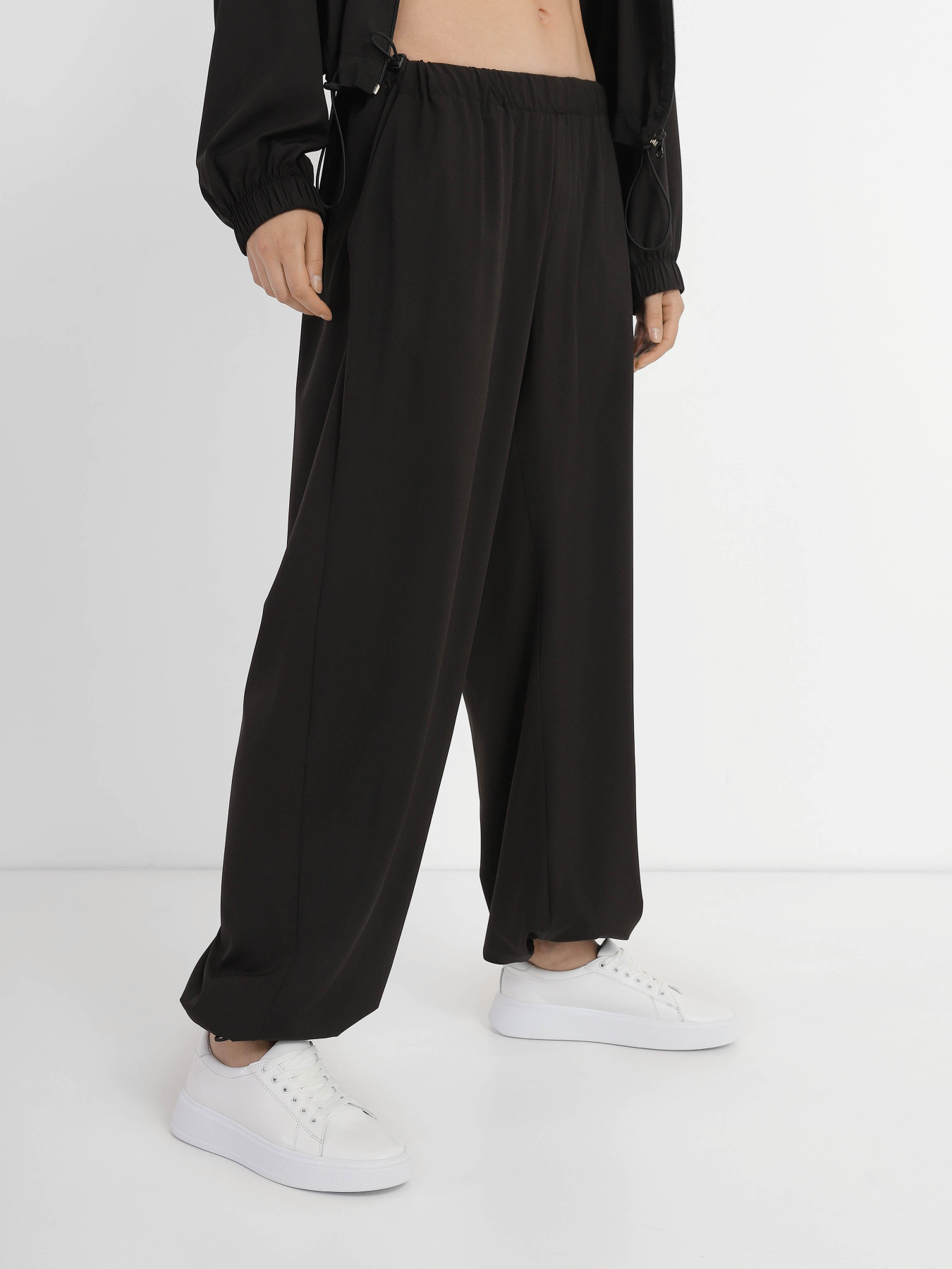 Джогери INTERTOP KALUSH модель 233-8 Джогери INTERTOP KALUSH модель 233-8 Фото