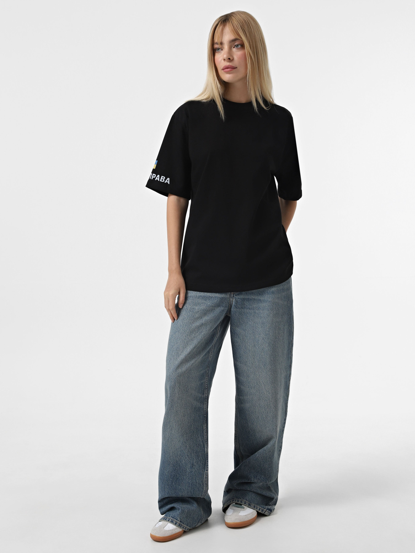 Футболка INTERTOP x SUPERHUMANS модель 13028-8 Фото