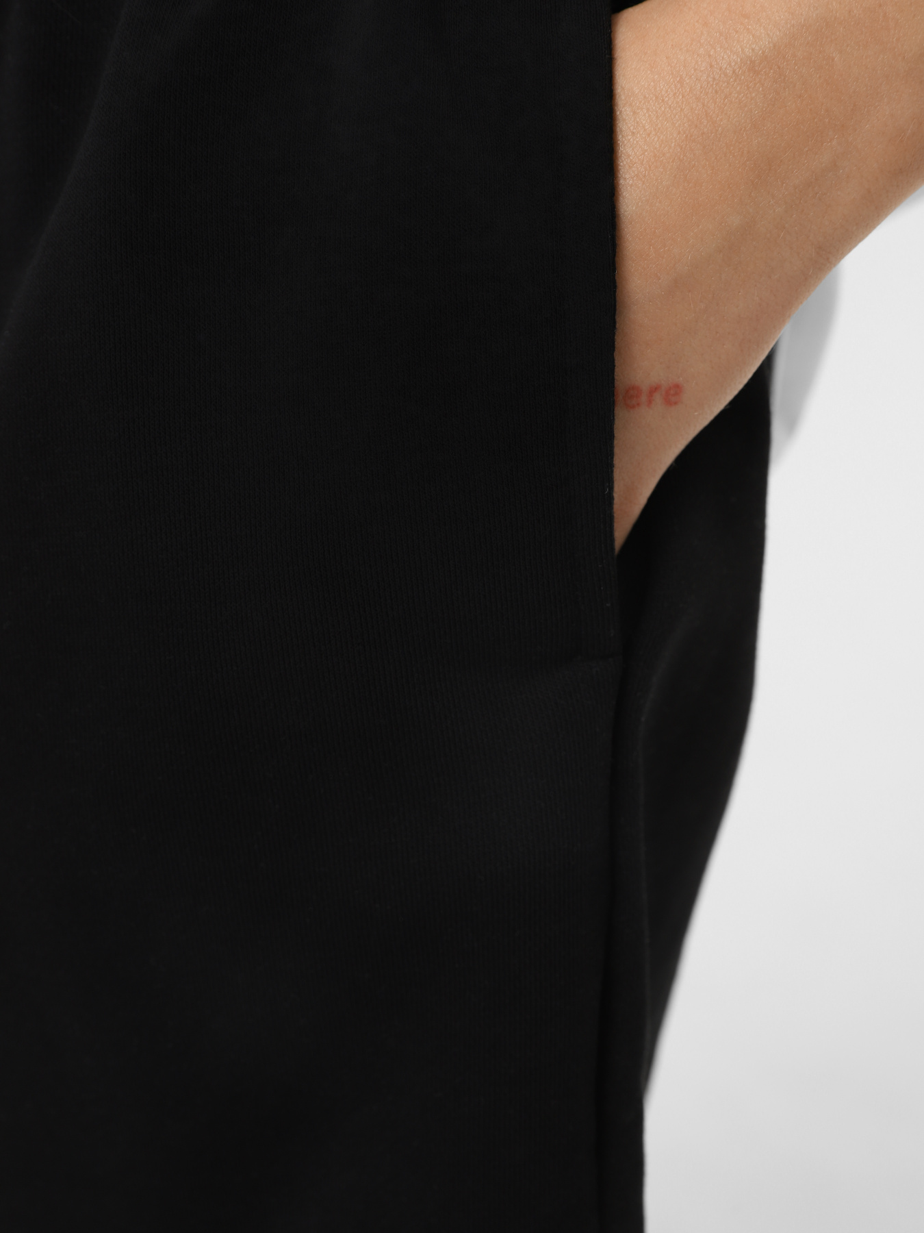 Шорты INTERTOP x SUPERHUMANS модель 11-7130/301 Фото