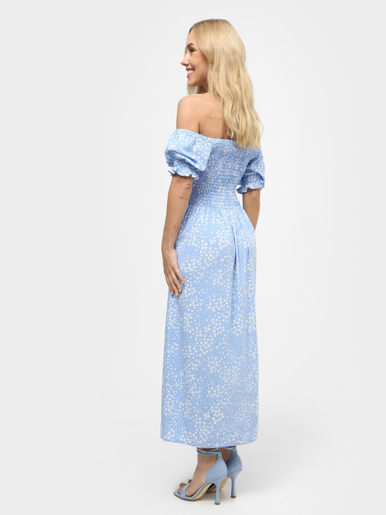 Платье миди INTERTOP x KVITKOVA модель 10400-11 Фото