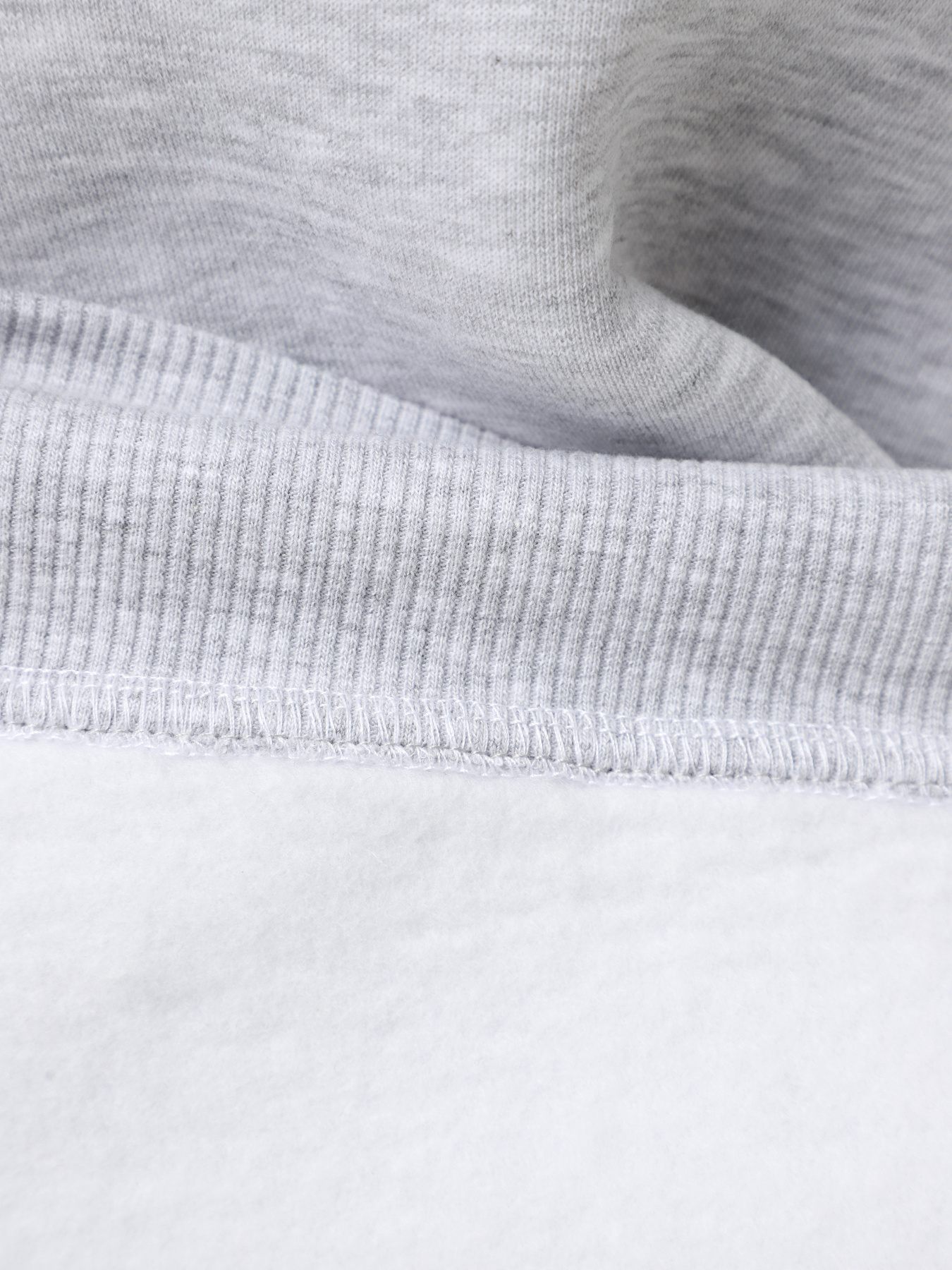 Свитшот INTERTOP x KVITKOVA модель 242-4 Фото