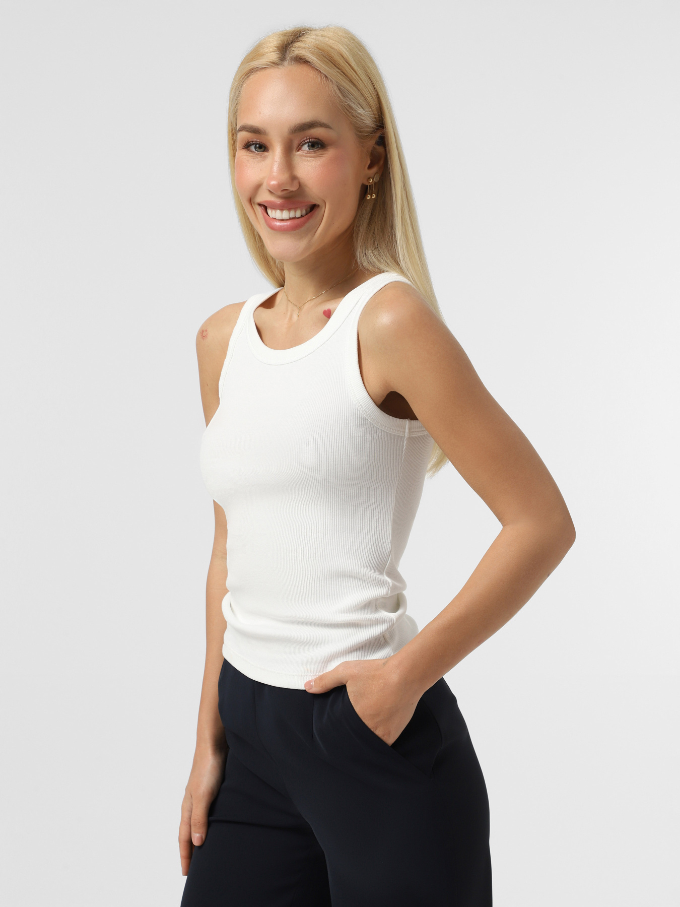 Майка INTERTOP x KVITKOVA модель 31-201/380 Майка INTERTOP x KVITKOVA модель 31-201/380 Фото