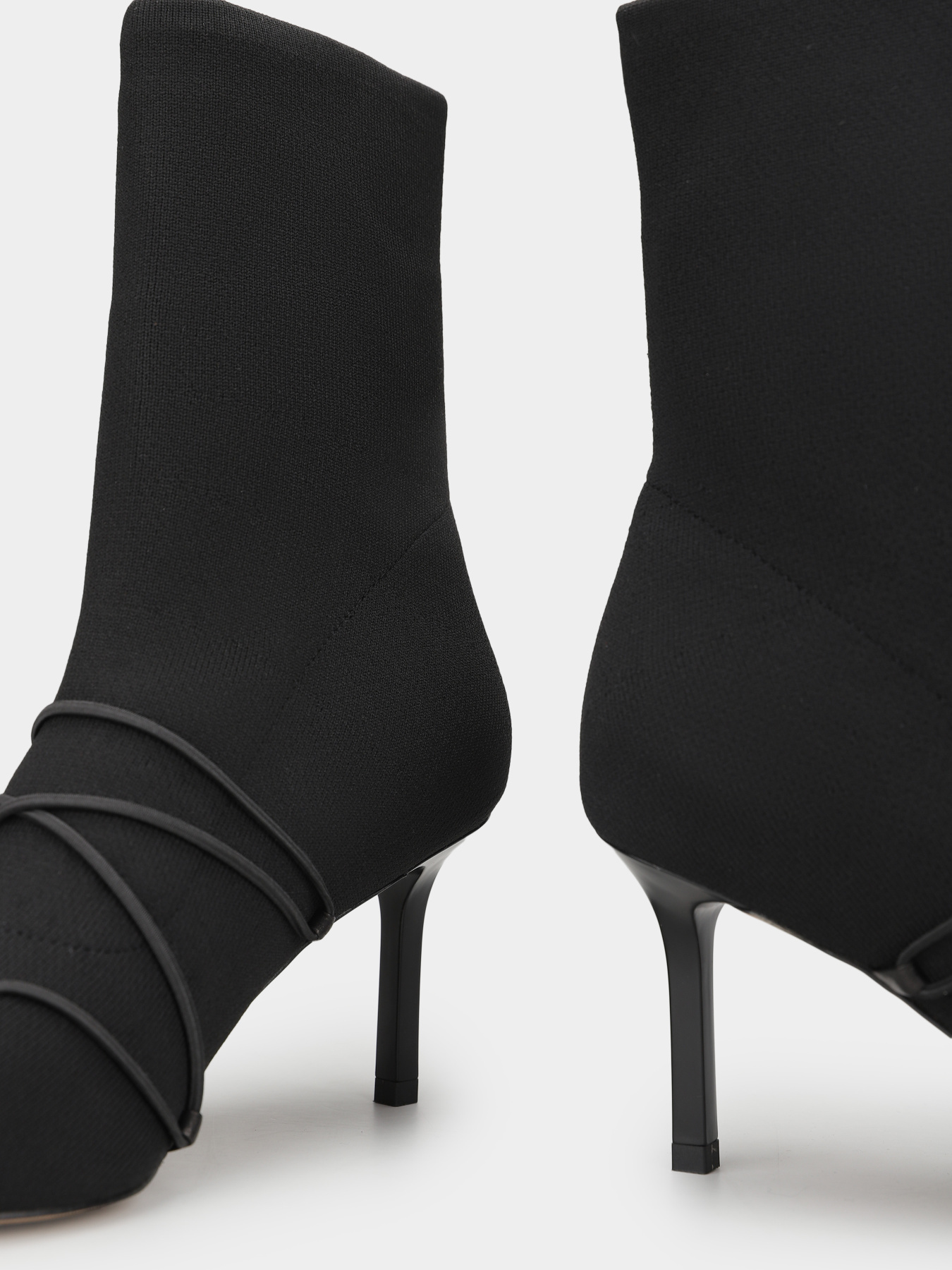 Бoтильоны GENDERLESS x INTERTOP модель 415-5768/301 Фото