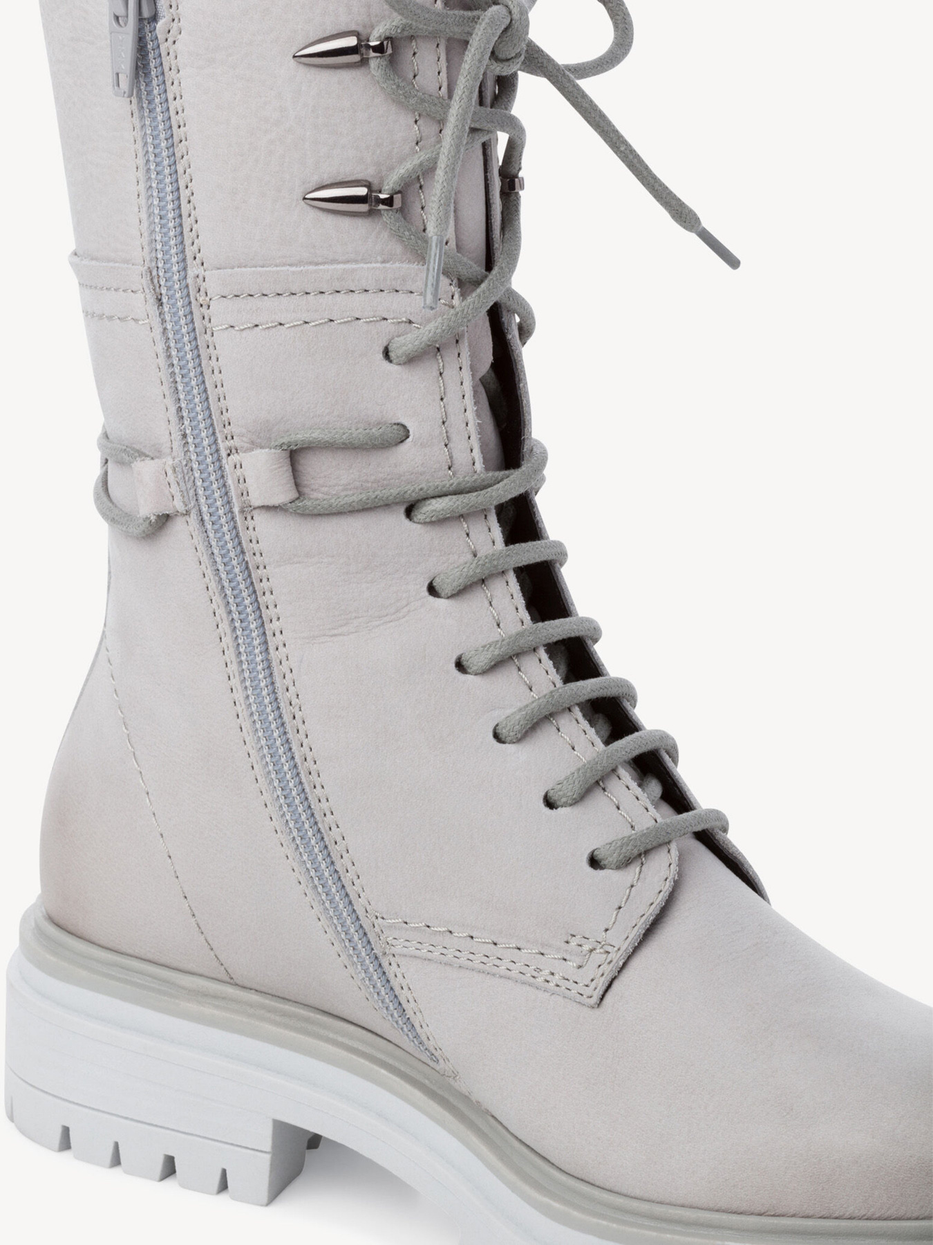 Сапоги Tamaris модель 1-1-26208-37 205 LT. GREY UNI Фото