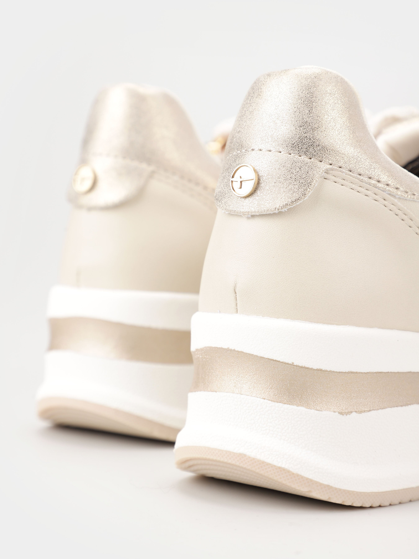 Кроссовки Tamaris модель 1-1-23702-20 430 IVORY COMB Фото