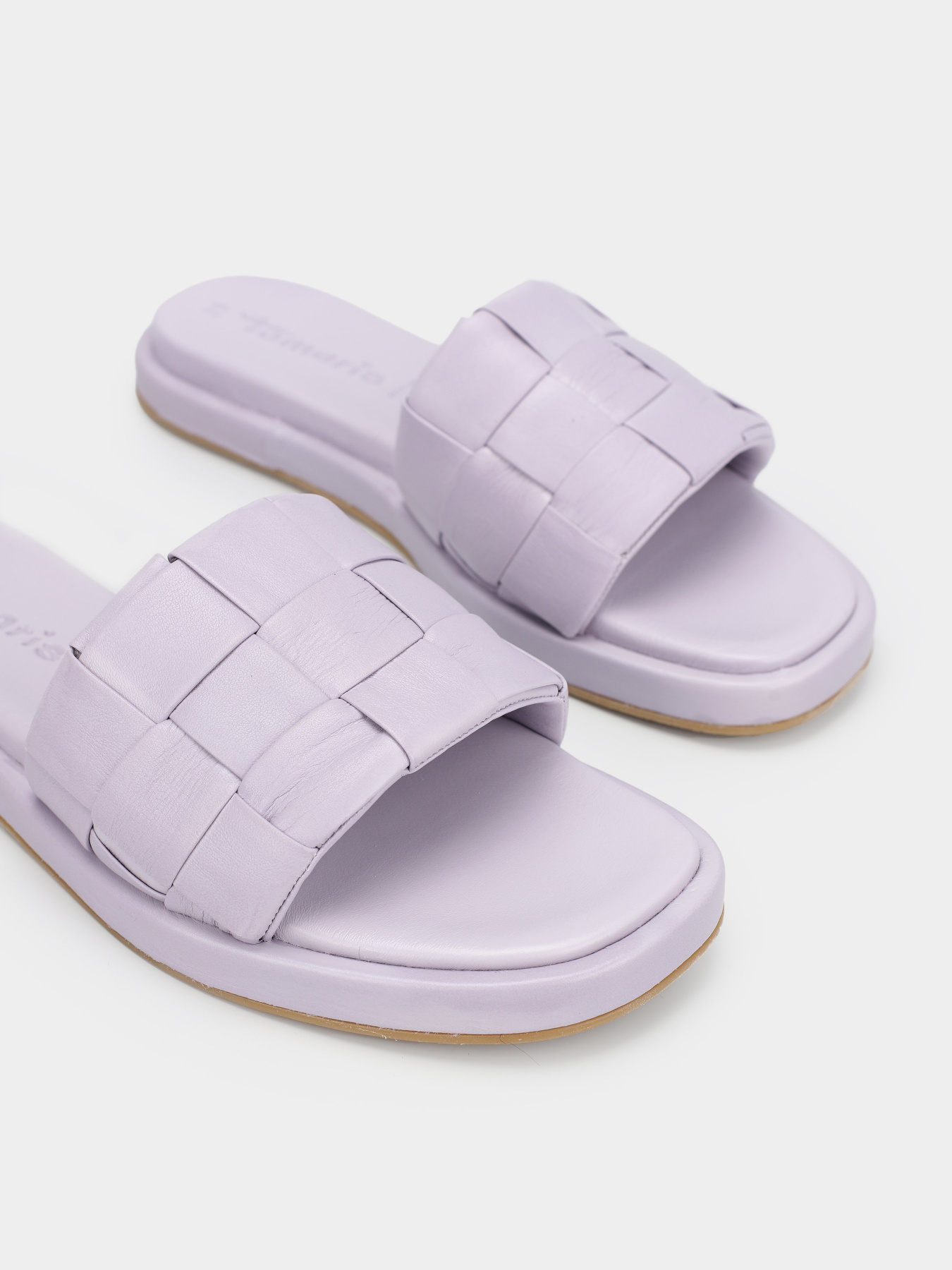 Шльопанці Tamaris модель 1-1-27136-20 551 LAVENDER Фото