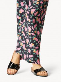 Шлепанцы Tamaris модель 1-1-27520-20 018 BLACK PATENT Фото