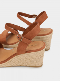 Босоножки Tamaris модель 1-1-28300-20 305 COGNAC Фото