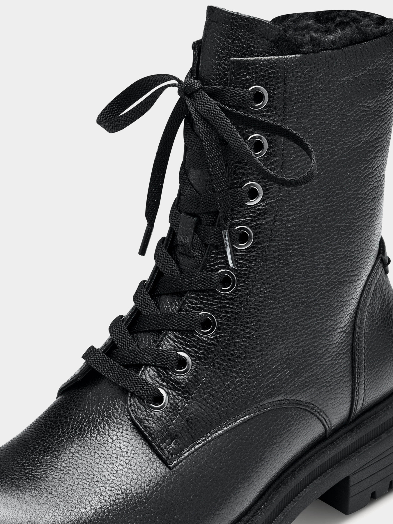 Черевики Tamaris модель 1-1-26222-41-003 Черевики Tamaris модель 1-1-26222-41-003 Фото