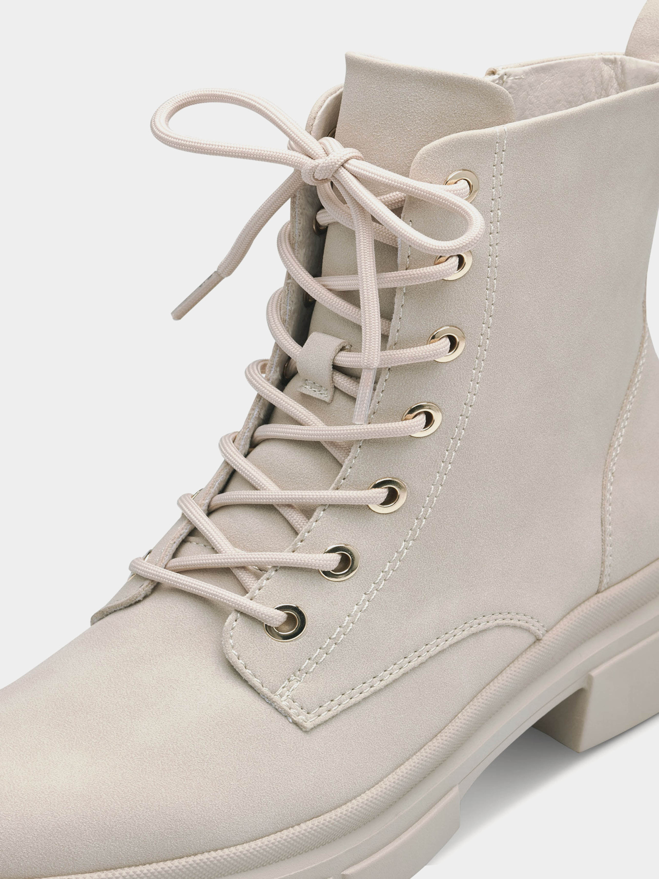 Ботинки Tamaris модель 1-25263-41-425 Фото