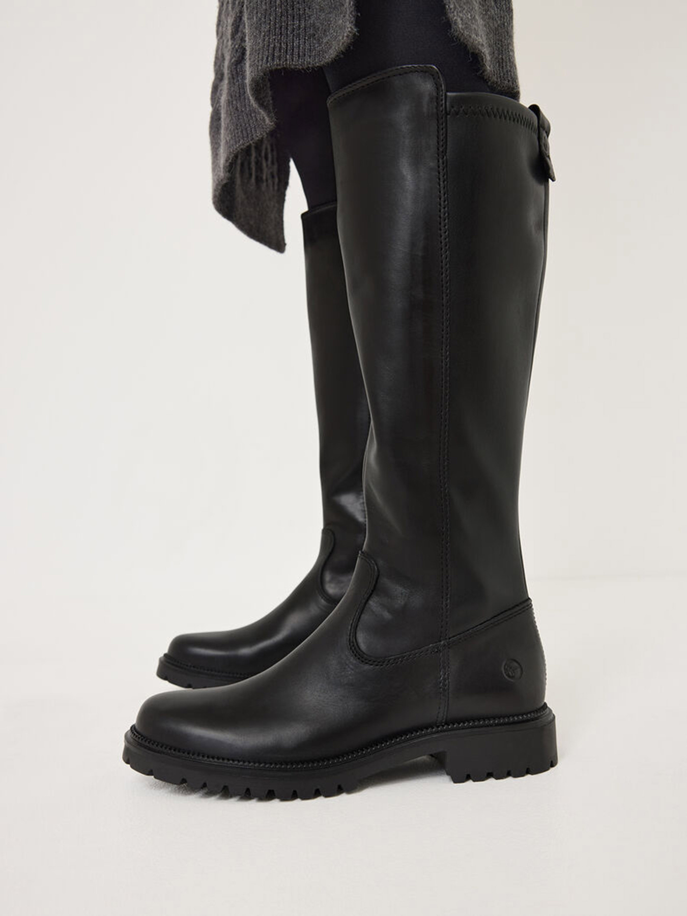 Чоботи Tamaris модель 1-25605-43-001 Фото