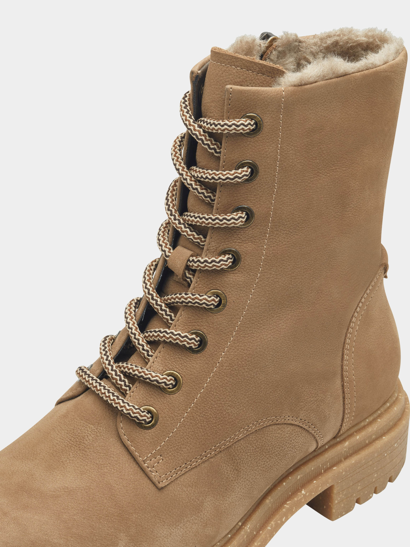 Ботинки Tamaris модель 1-26222-41-310 Ботинки Tamaris модель 1-26222-41-310 Фото