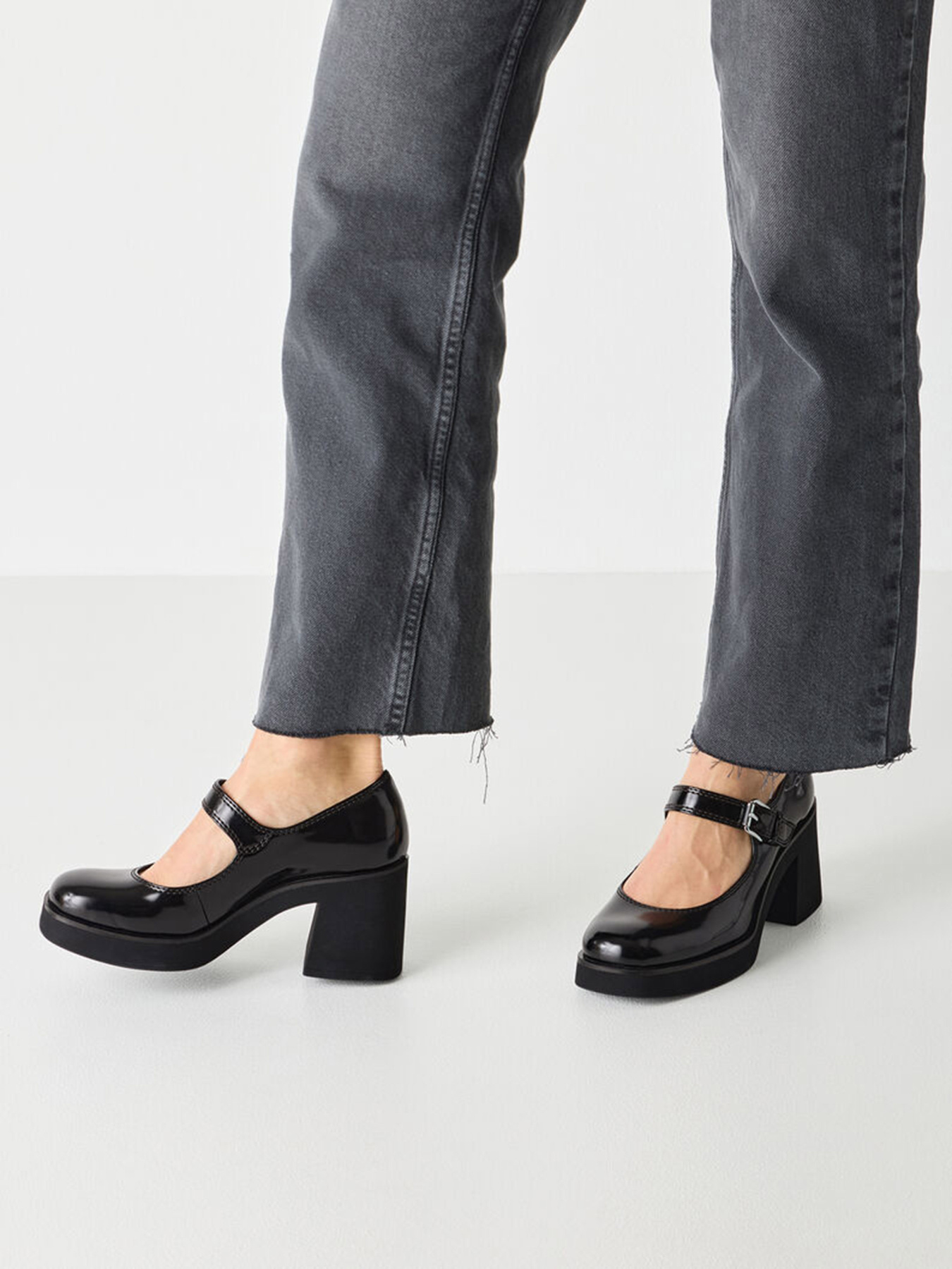 Туфли Tamaris модель 1-22409-45-001 Фото