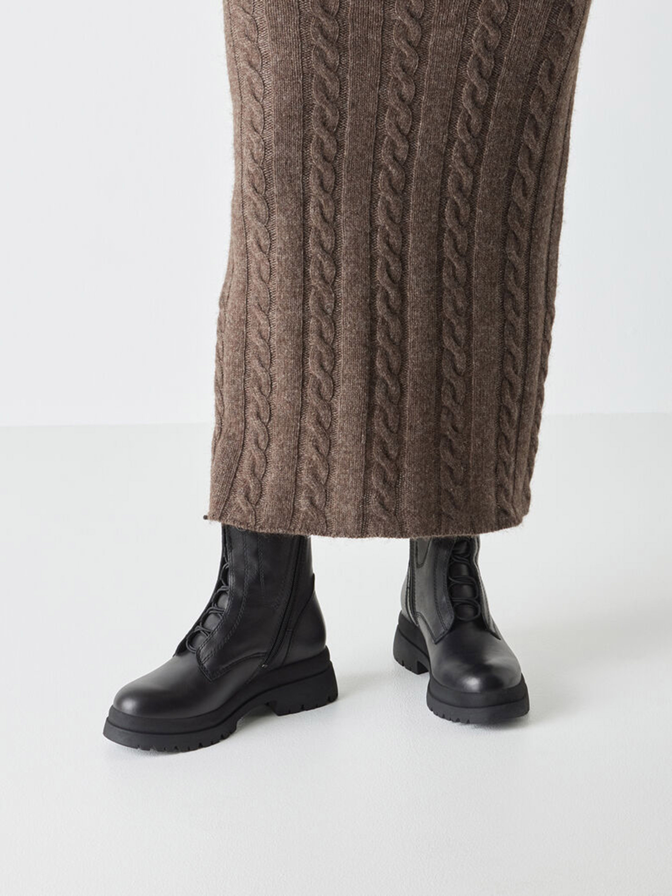 Черевики Tamaris модель 1-25253-45-003 Фото