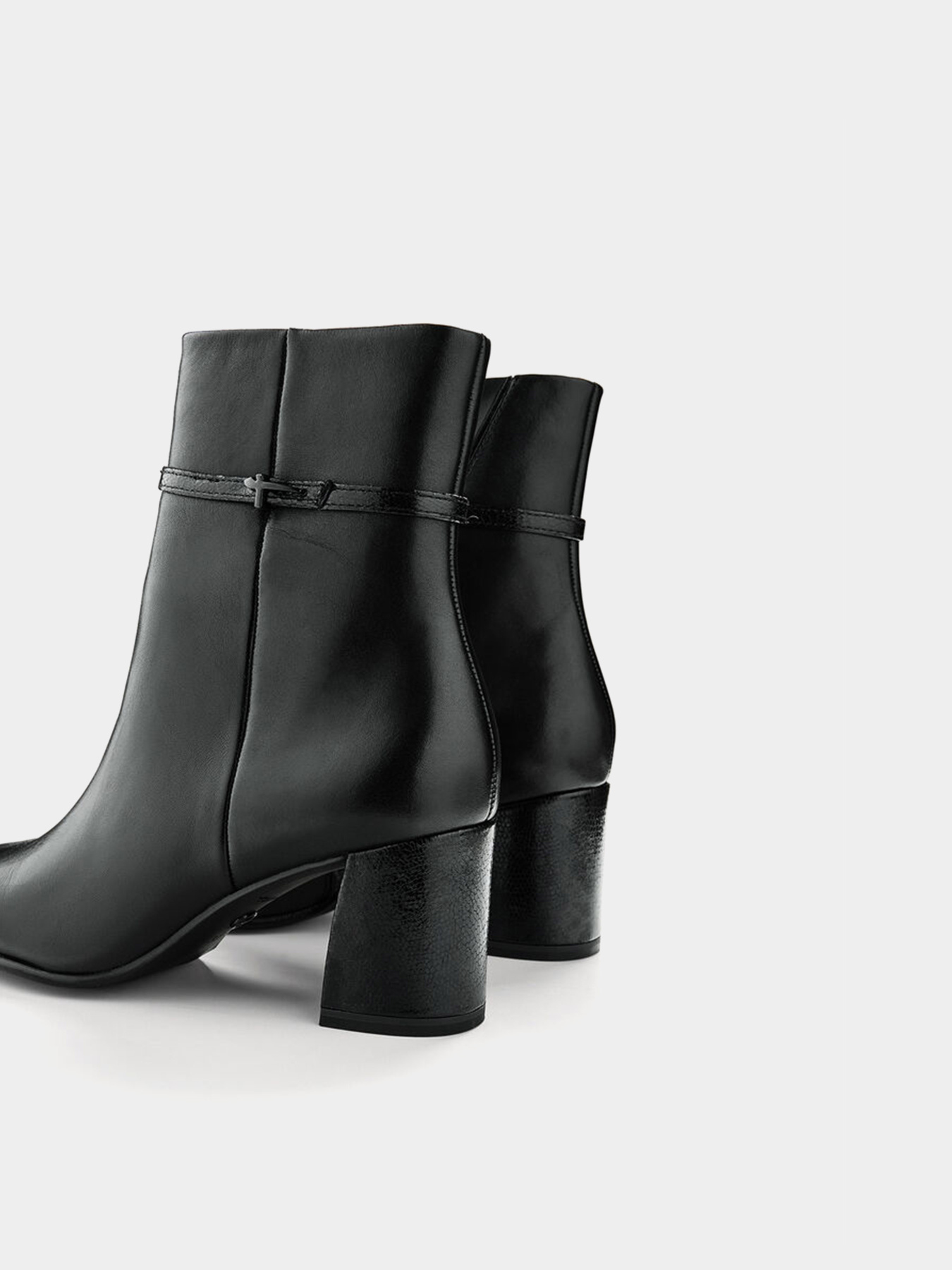 Бoтильоны Tamaris модель 1-25336-43-098 Бoтильоны Tamaris модель 1-25336-43-098 Фото