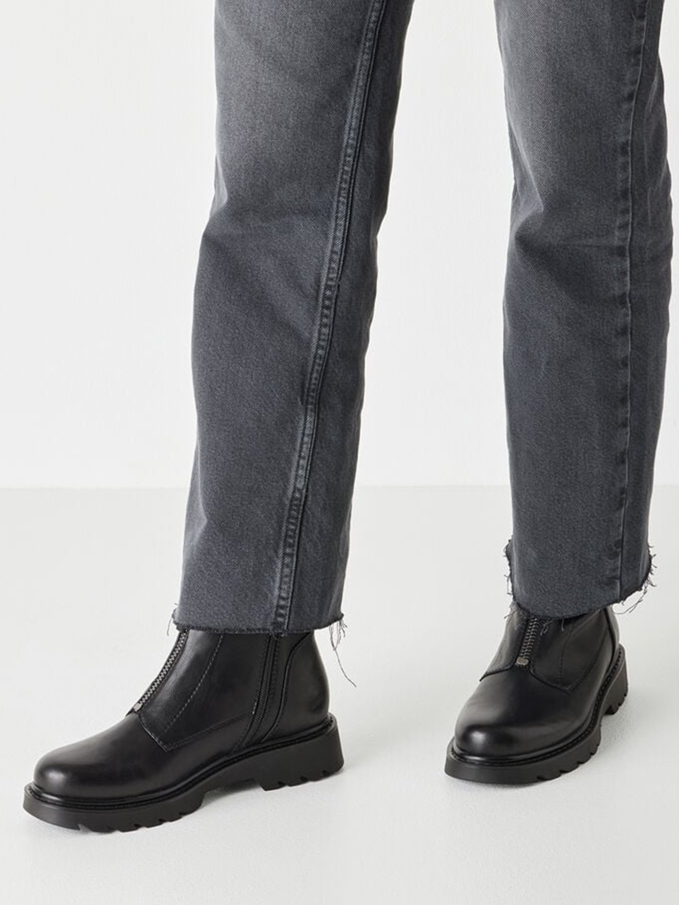 Ботинки Tamaris модель 1-25412-45-073 Фото