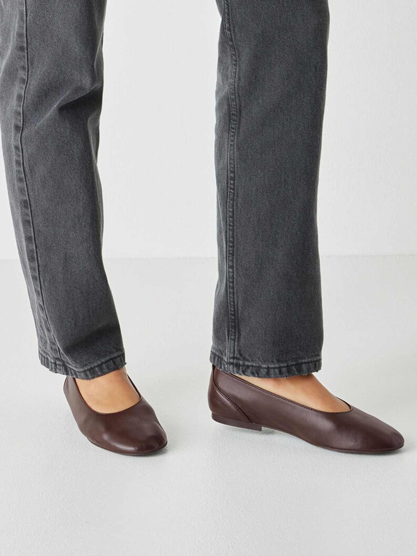 Tamaris модель 1-22100-46-304 Фото