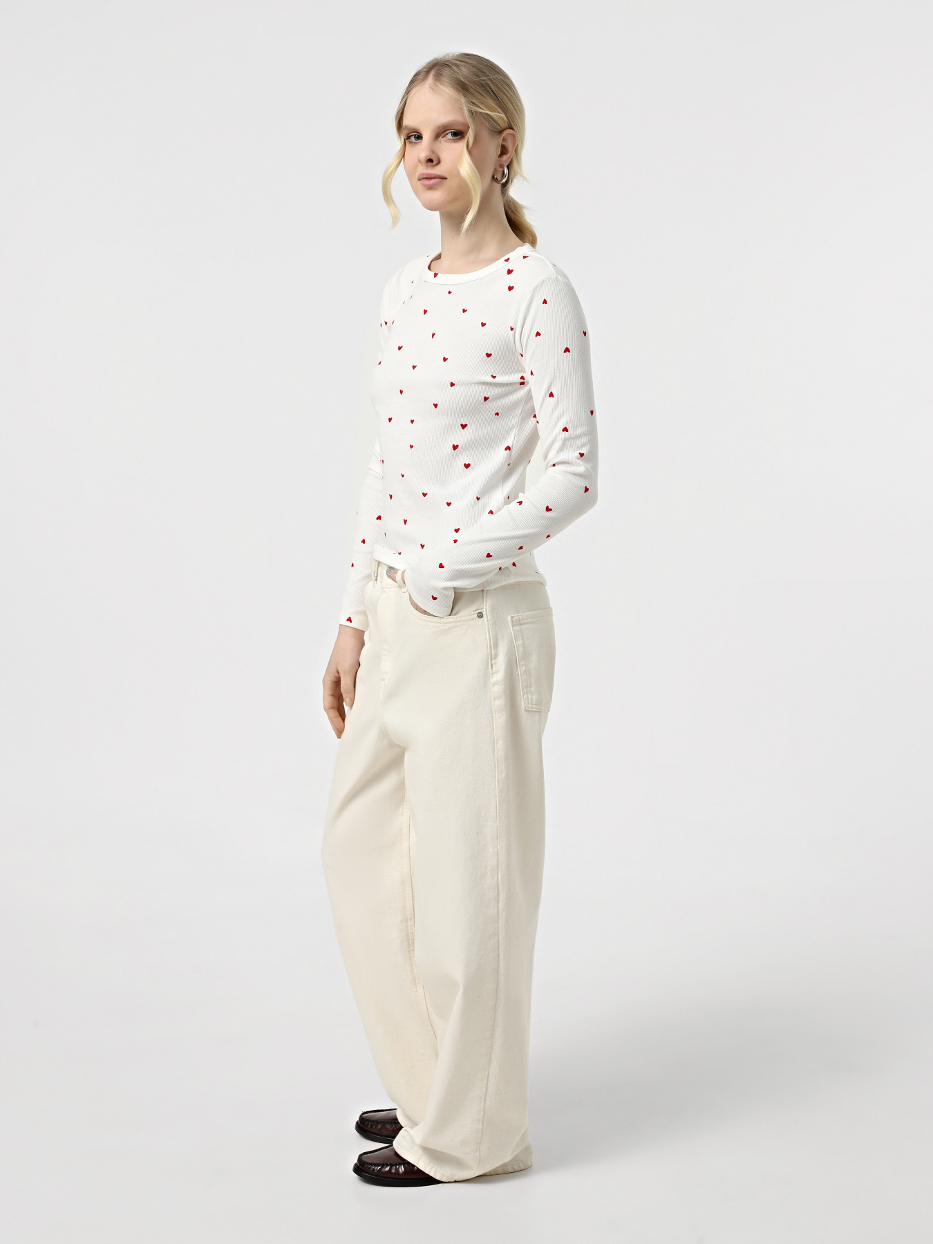 Лонгслів JDY модель 15336794_Cloud Dancer CHINESE RED H Фото