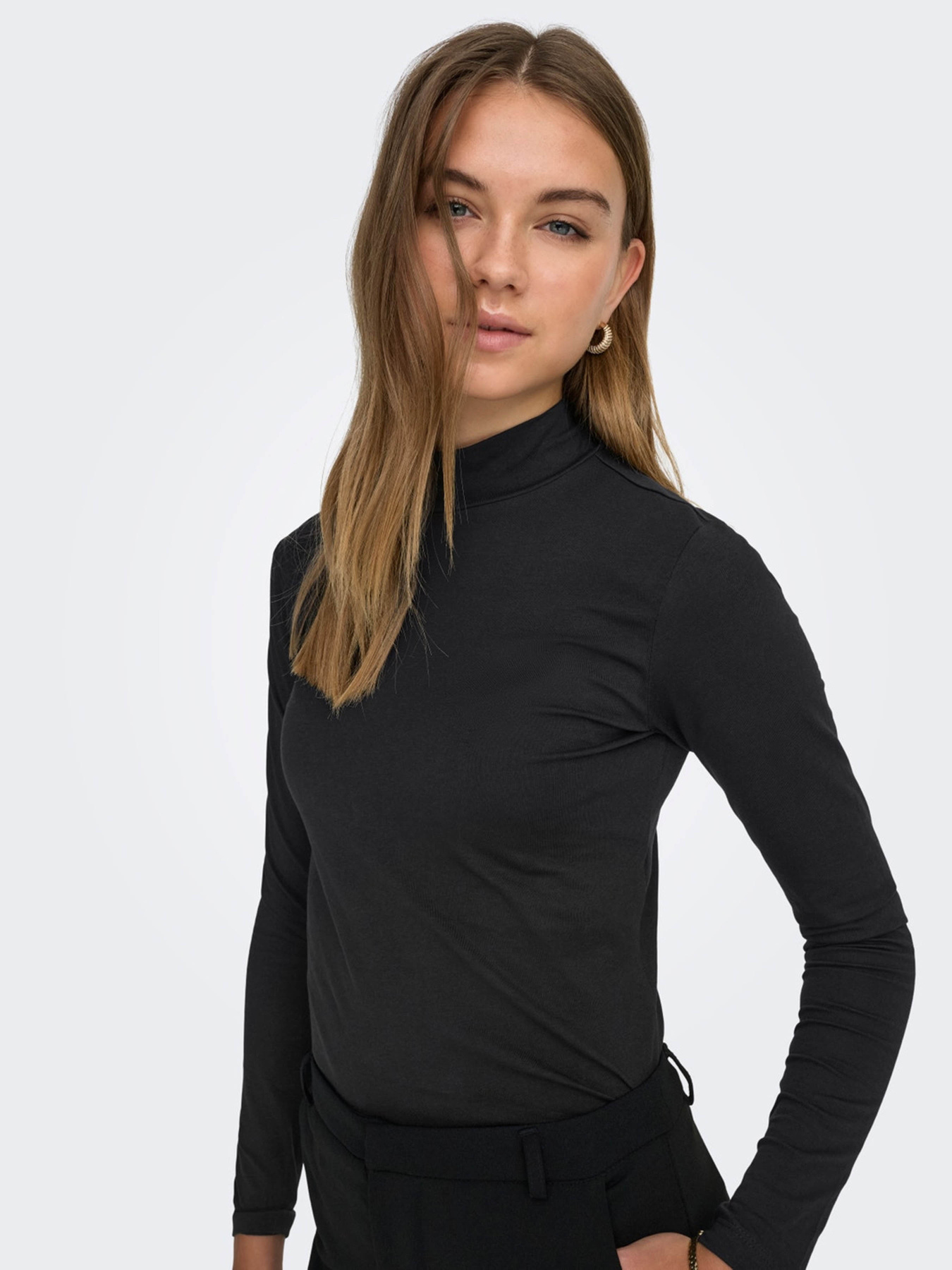 Свитры и кардиганы JDY AVA NEW TURTLENECK TOP модель 15211083_Black Фото