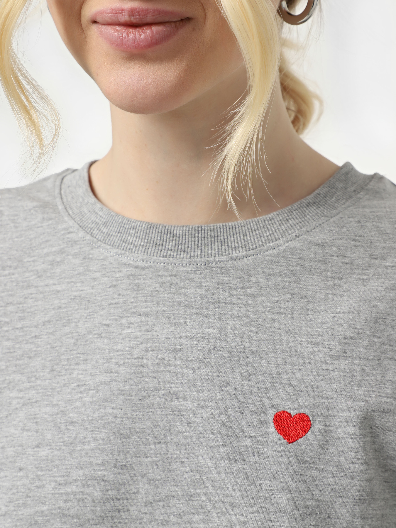 Футболка JDY модель 15298612_Light Grey Melange BITTERS Футболка JDY модель 15298612_Light Grey Melange BITTERS Фото