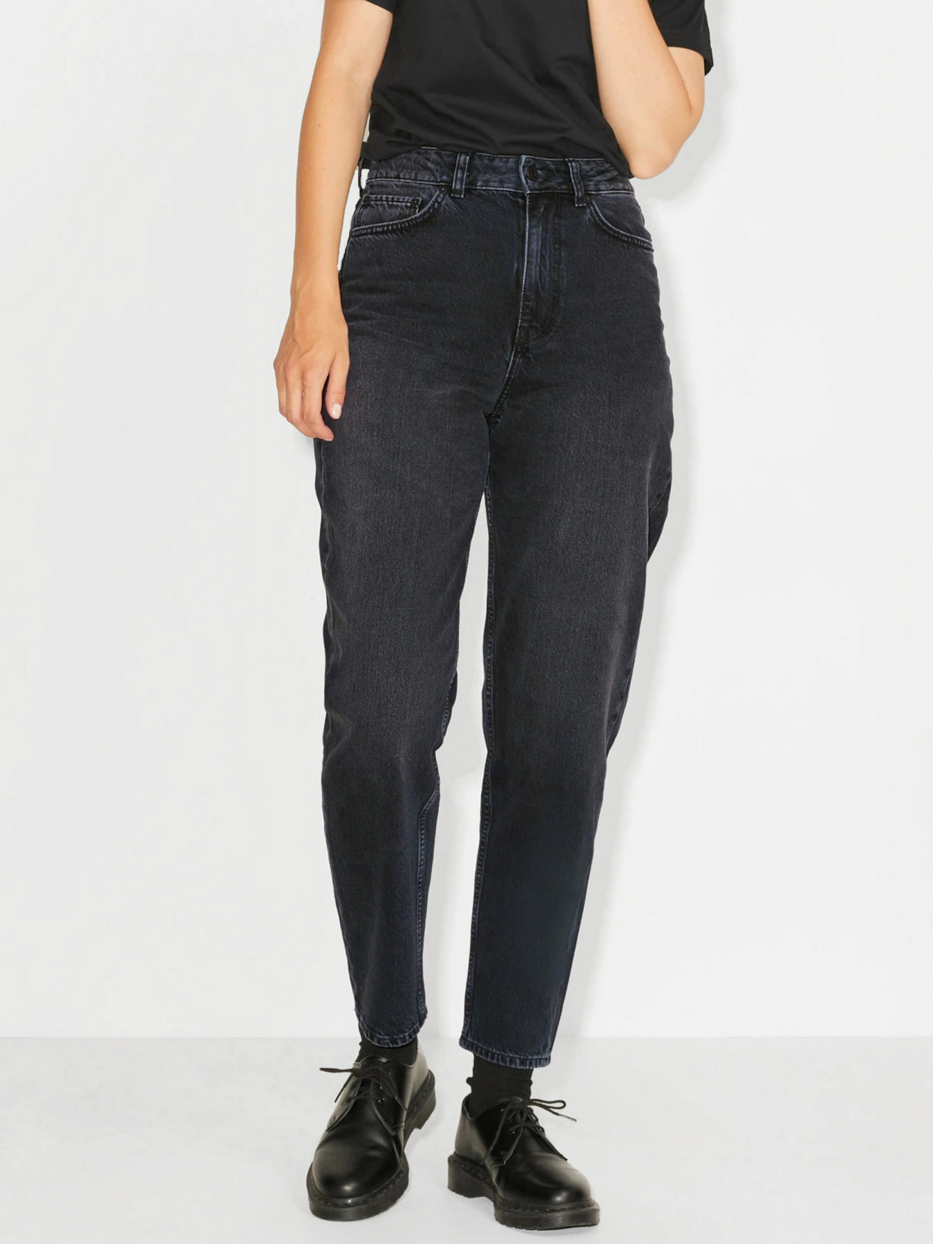 Джинсы мом JJXX Jxlisbon модель 12207159_Black Denim Фото