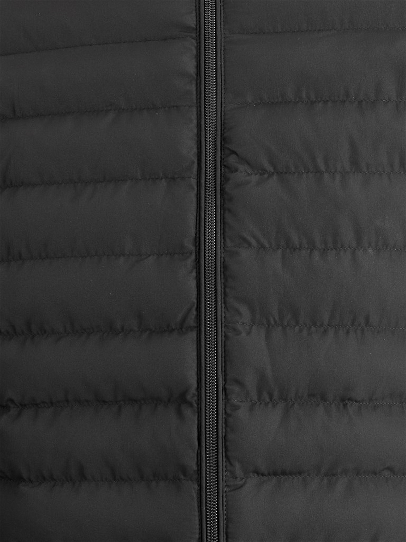 Демісезонна куртка JACK & JONES Recycle модель 12211129_Black Фото