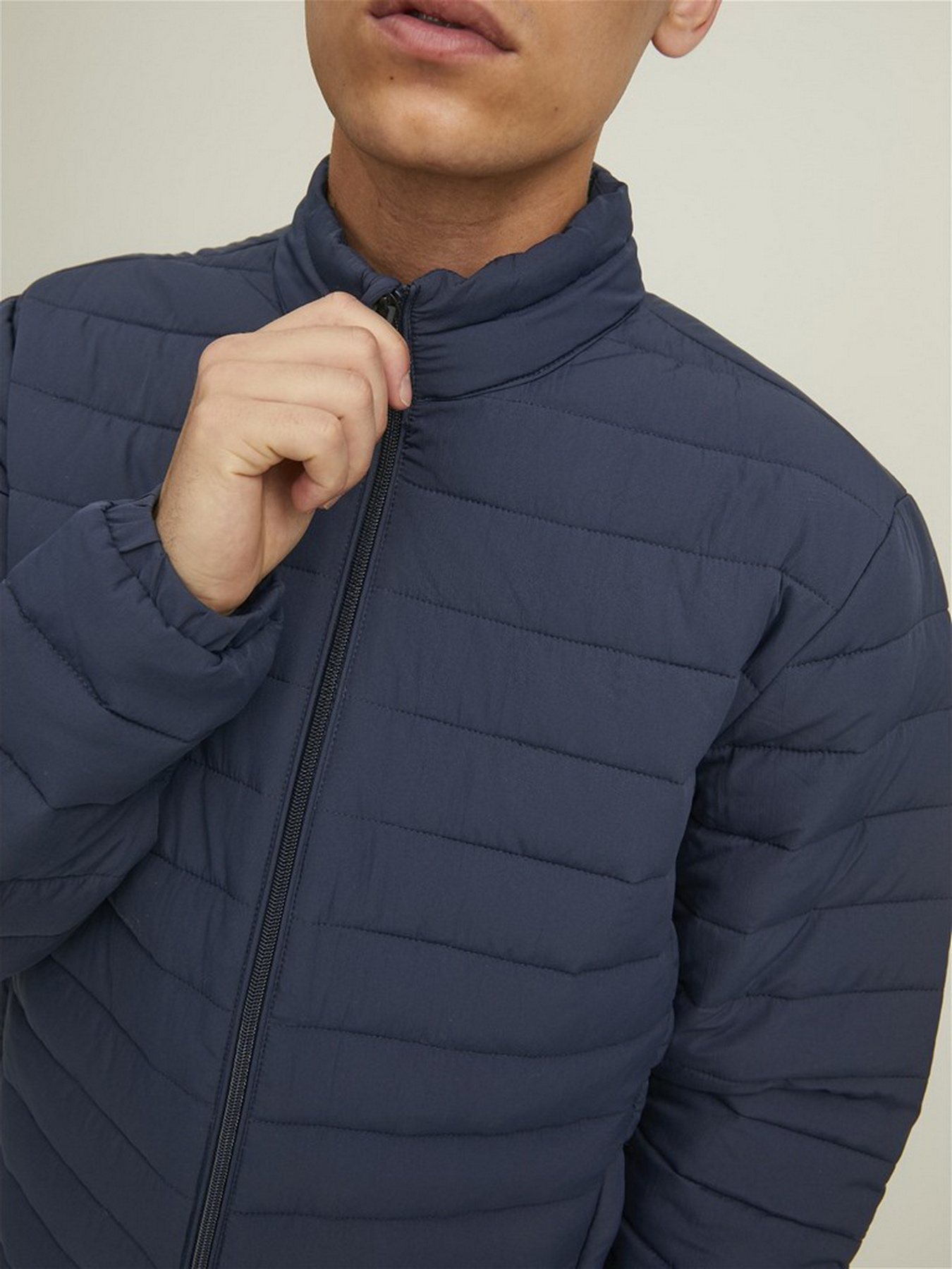 Демісезонна куртка JACK & JONES Recycle модель 12211129_Navy Blazer Фото