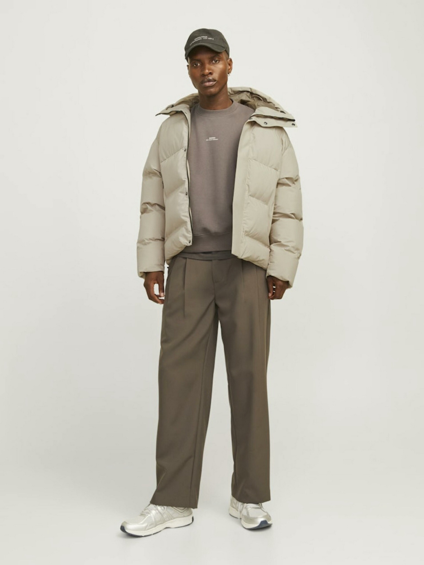 Зимняя куртка JACK & JONES модель 12261971_Crockery Зимняя куртка JACK & JONES модель 12261971_Crockery Фото