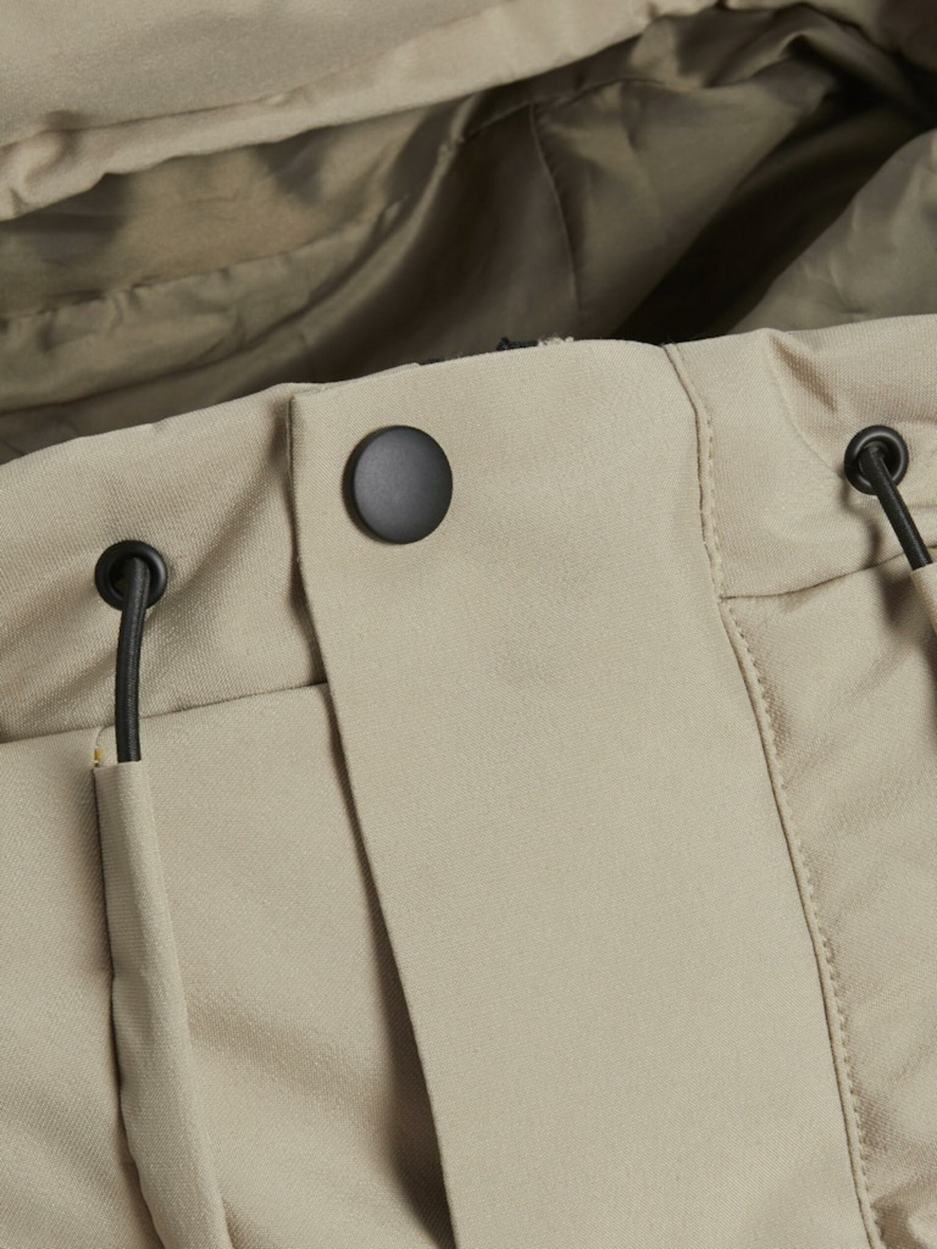 Зимняя куртка JACK & JONES модель 12261971_Crockery Зимняя куртка JACK & JONES модель 12261971_Crockery Фото