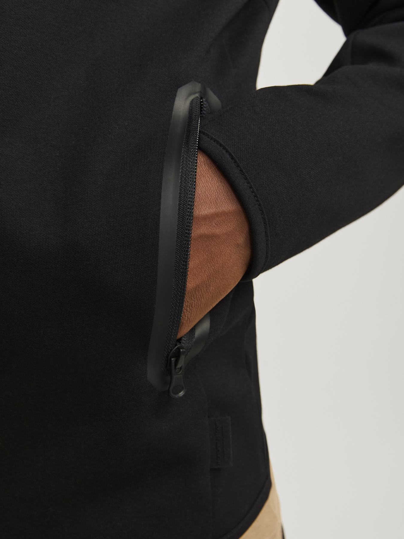 Кофта JACK & JONES модель 12260150_Black Фото